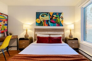 2 Schlafzimmer, Schreibtisch, Bügeleisen/Bügelbrett, kostenloses WLAN