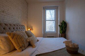 5 soverom, strykejern/-brett, wi-fi (inkludert) og sengetøy