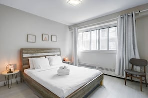 1 chambre, bureau, fer et planche à repasser, Wi-Fi gratuit