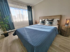 1 Schlafzimmer, Schreibtisch, Bügeleisen/Bügelbrett, kostenloses WLAN