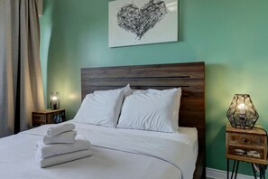 1 bedroom, desk, iron/ironing board, free WiFi