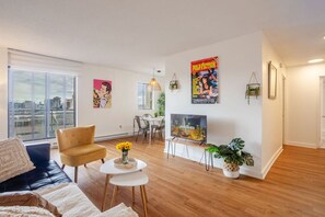 Smart-tv en een open haard