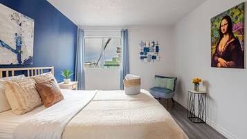 1 chambre, bureau, fer et planche à repasser, Wi-Fi gratuit