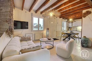 TV - Le Triskel - PLEUBIAN (PLEUBIAN)