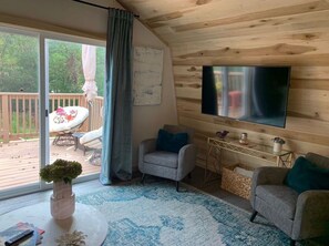 Offices - Lynch Loft Cozy Studio in charming downtown Franklin (Franklin)