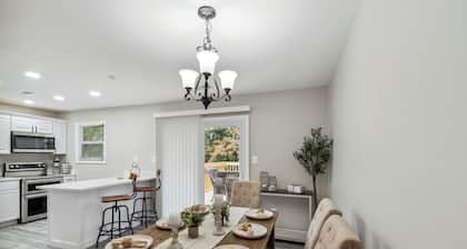 Stylish 3BD 2BA Rancher Near BWI, FT Meade, Live Casino, Baltimore!