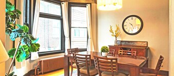 Charming 2-bedroom house with plenty amenities on Saint Paul's Cathedral Hill