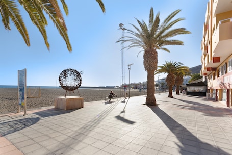 Beach nearby. Vacation Home 'Aguamarina' with Wi-Fi