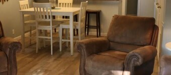 Chic 2-bedroom condo with AC, WiFi in charming Fairfield Bay