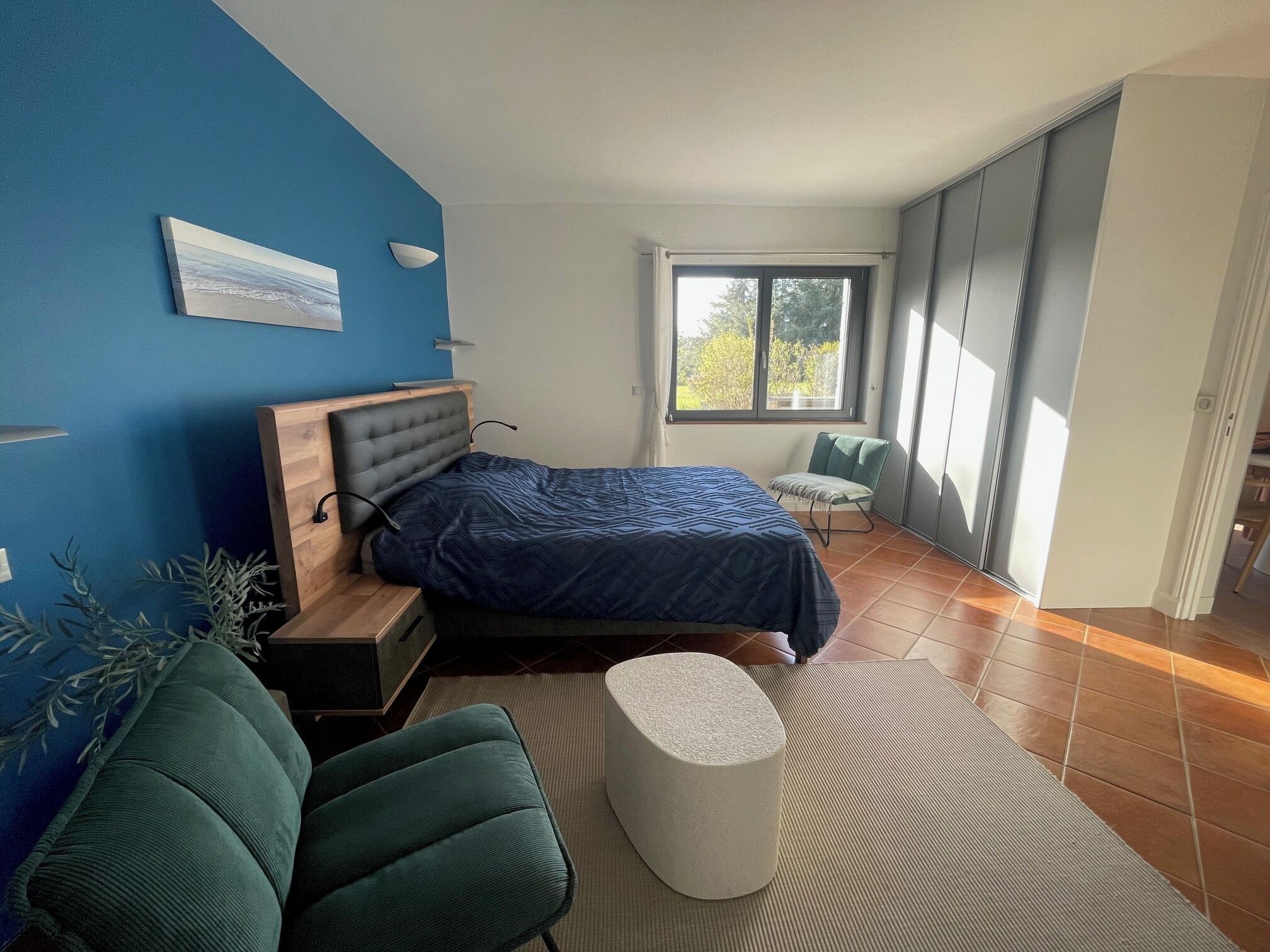 1 chambre, fer et planche à repasser, lit parapluie, Wi-Fi