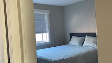 Soundproofing, iron/ironing board, free WiFi