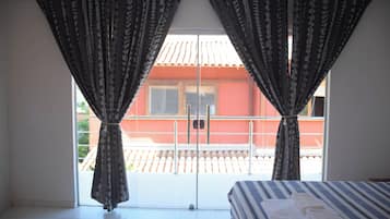4 habitaciones y wifi gratis