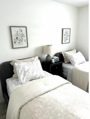 3 dormitorios, tabla de planchar con plancha, wifi y ropa de cama