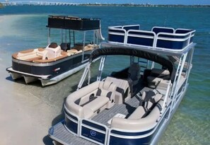Beach nearby, sun loungers