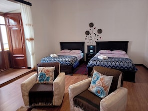 Deluxe Studio Suite, Non Smoking, City View - El Renacimiento  (Cuenca)