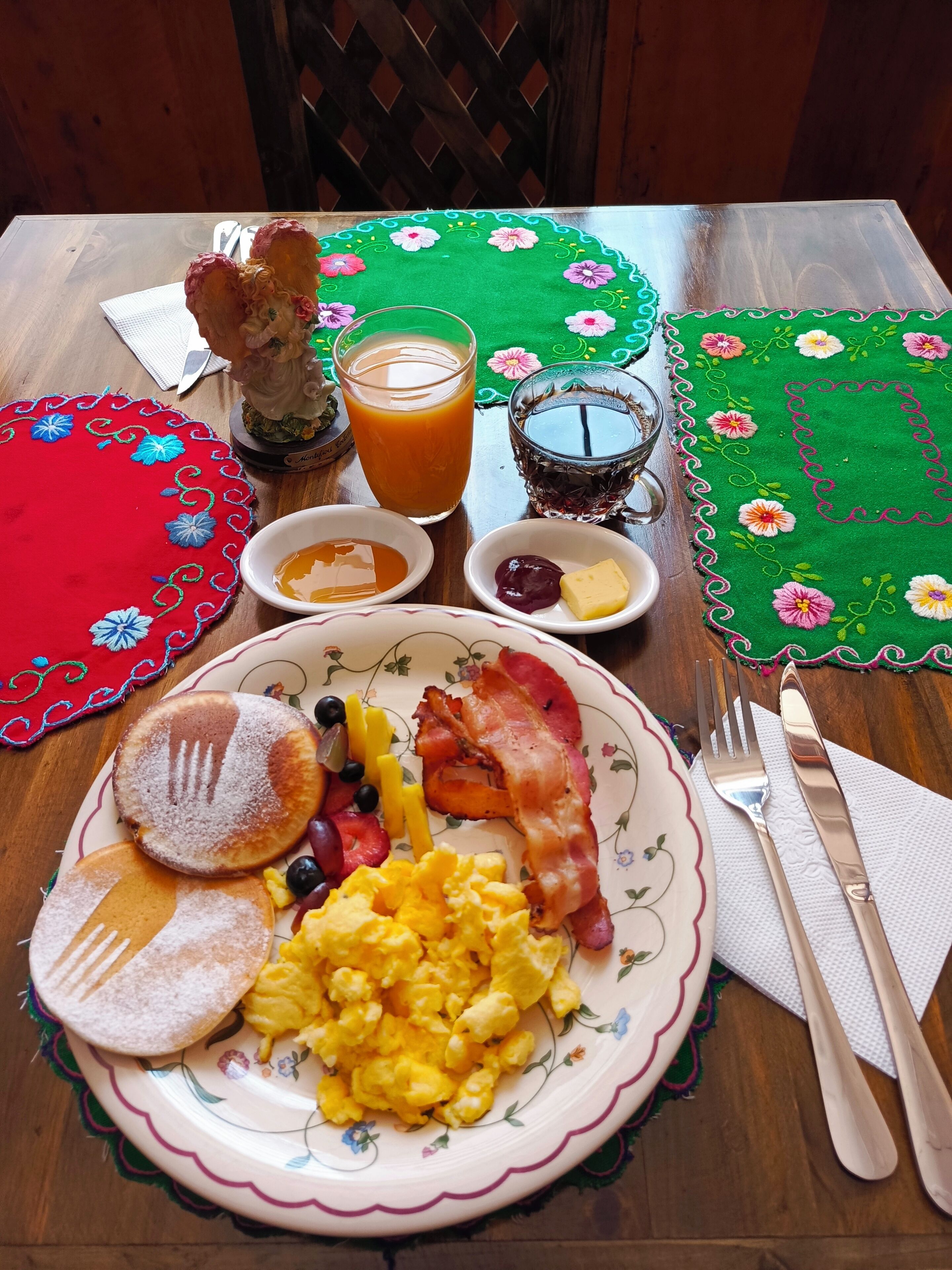 Foto - El Renacimiento - La Rueda