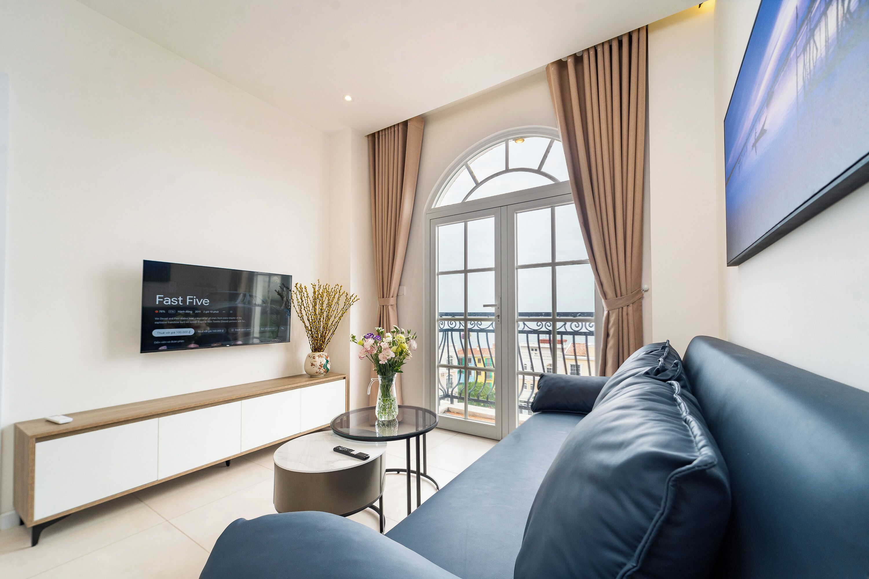 Premier Suite, Sea View | Ruang kerja komputer riba, langsir/tirai gelap terus, Wi-fi percuma 