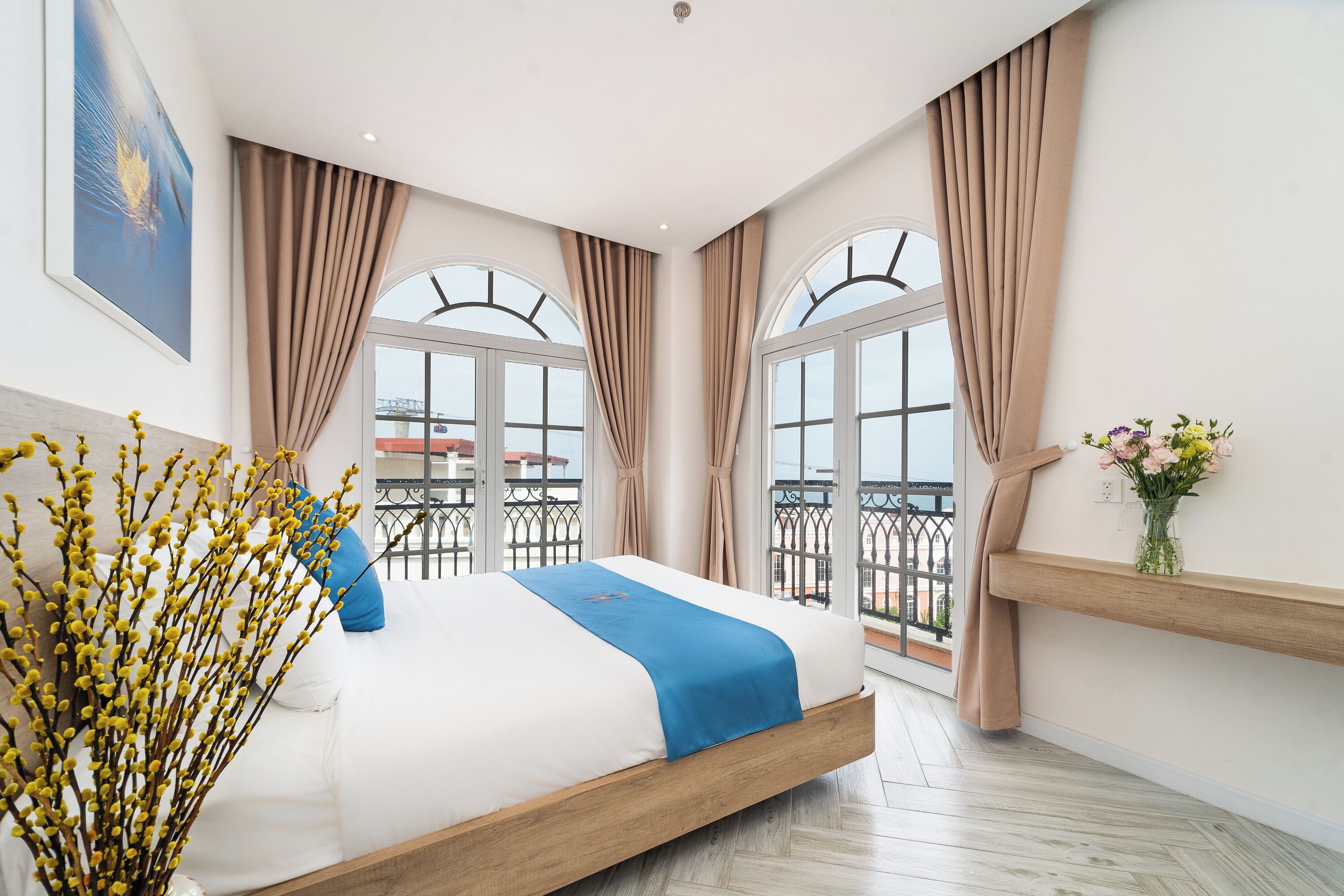 Premium Suite, Sea View, Mountainside