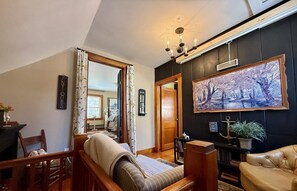 Smart TV, DVD player - Church House on Drummond Island (Drummond Island)