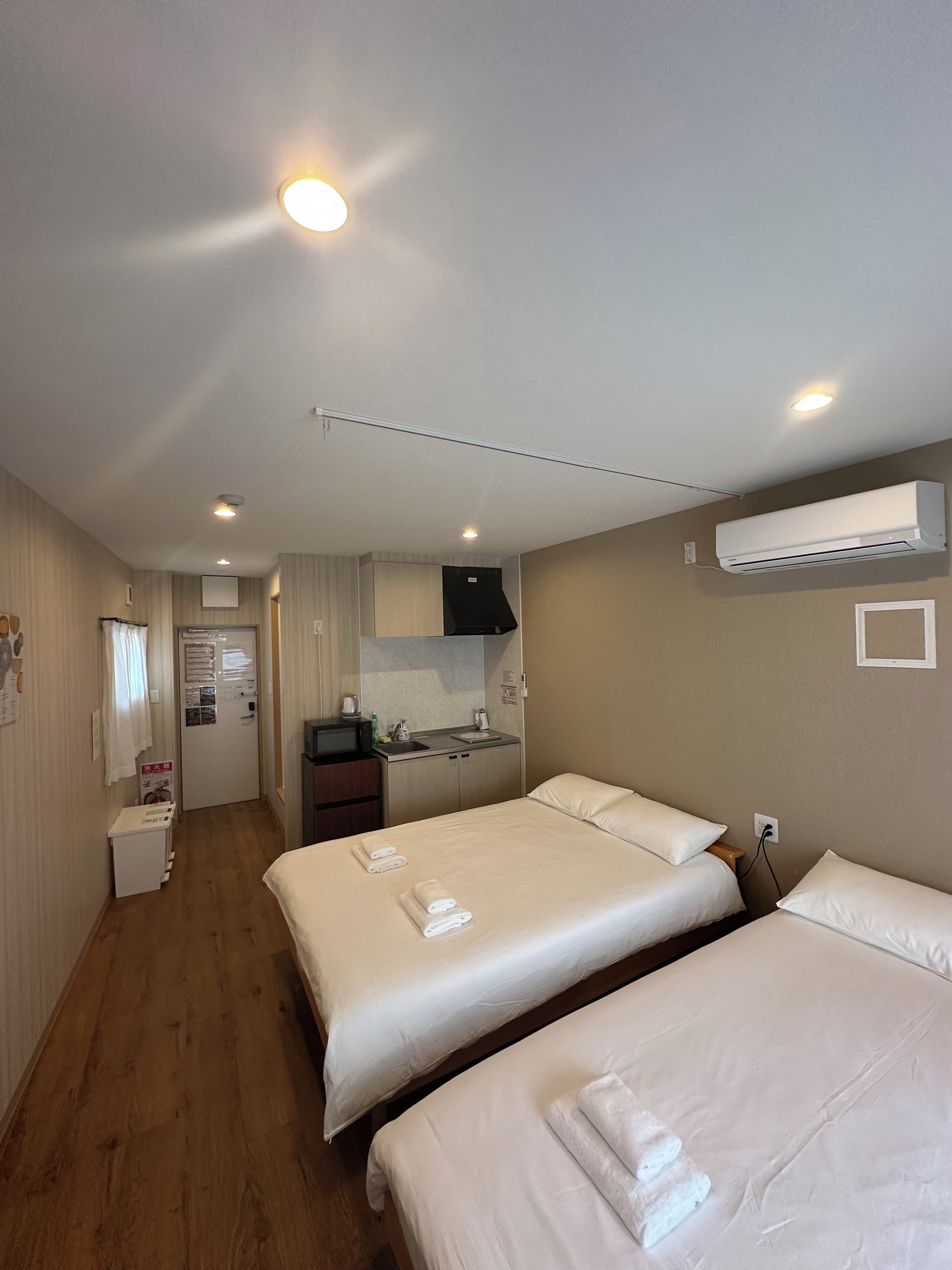 Family Room | Laptop workspace, WiFi (free)