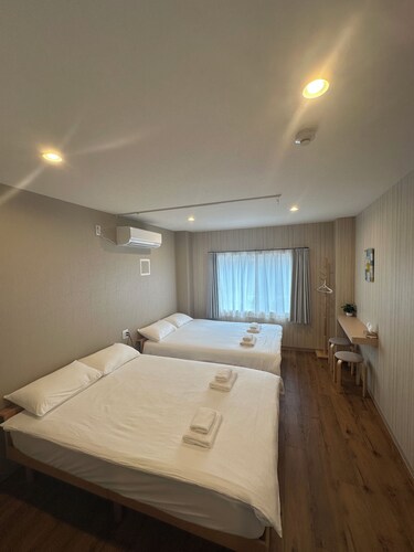 Sakura Hotel
