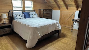 3 slaapkamers, een strijkplank/strijkijzer, wifi, beddengoed