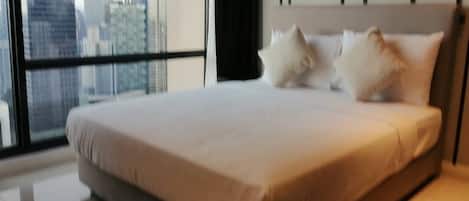 One Bedroom Apartment | 2 bedrooms, free WiFi