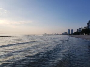 Beach - Huahin Star Hotel (Hua Hin)