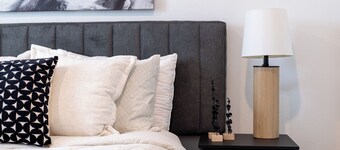 Perfect Ozark Retreat. Close to Everything, 3 bed, w/ Office