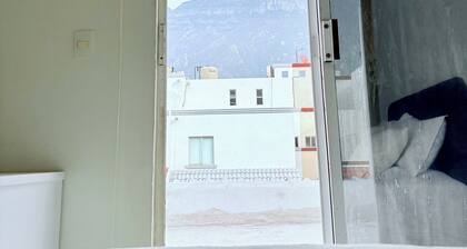 Comfortable house in San Pedro, close to the American Consulate in Santa Catarina.