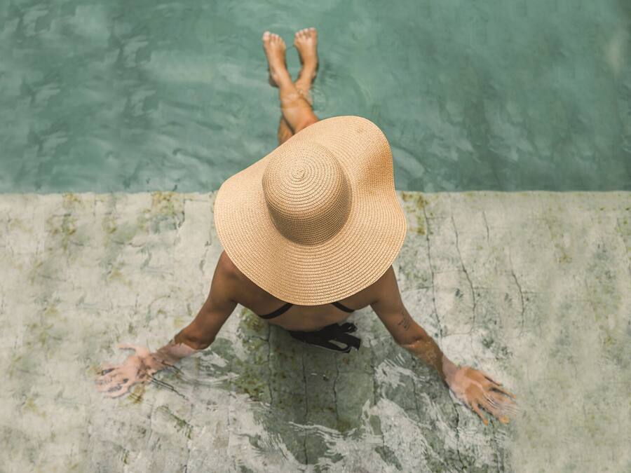 Kolam renang outdoor