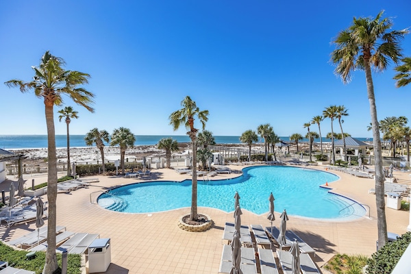 One of the amenities at "The Beach Club" adjecnt to our place.