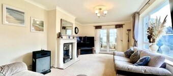 Lympne - 7 mins Channel Tunnel