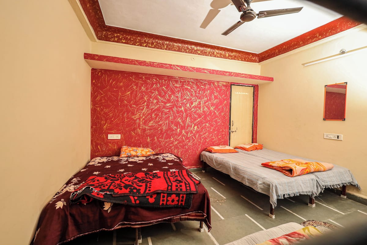 Basic Shared Dormitory