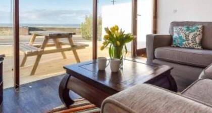 Westward Ho! Beachfront Luxury for 2