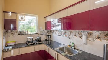 Cottage, Mountain View | Shared kitchen facilities