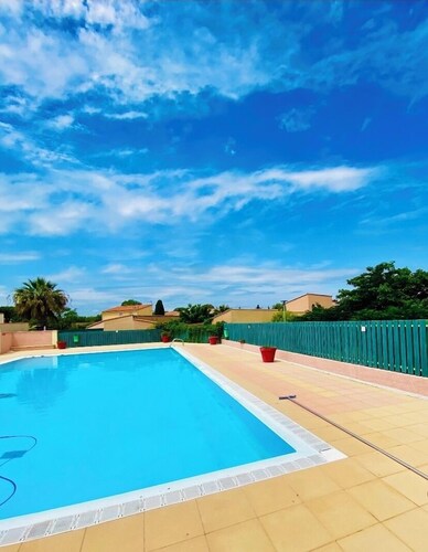  Nice little villa in the heart of the Capellans Swimming pool 