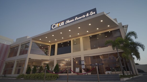 A modern building with a sign reading "CITUS Classic Resorts & Spa". - Citrus Classic Resorts & Spa Mahabalipuram ECR (Cheyyur)