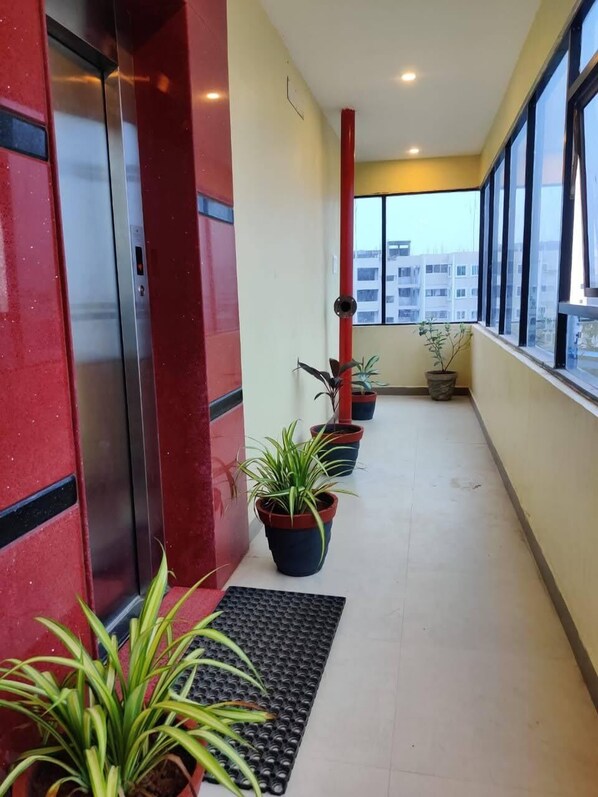 Front of property - Hotel RAAJASGRAND (Tirupati)