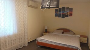 6 Schlafzimmer, Bügeleisen/Bügelbrett, WLAN, Bettwäsche