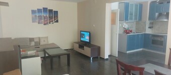 Spacious and sunny 6-bedroom apartment with AC ,WiFi in the center of  Ruse