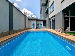 Pool - Luxurious Apartment in Lavington Nairobi City (Nairobi)