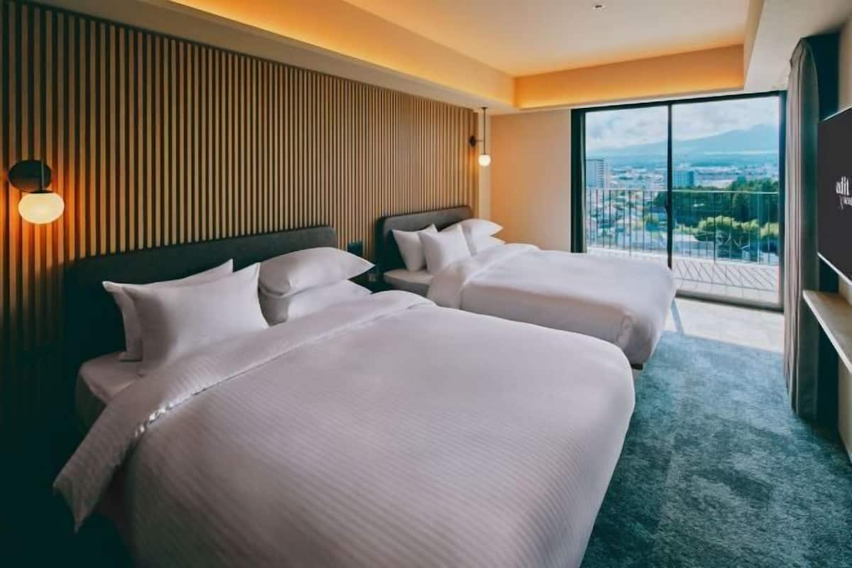 In-room safe, blackout curtains, iron/ironing board, free WiFi