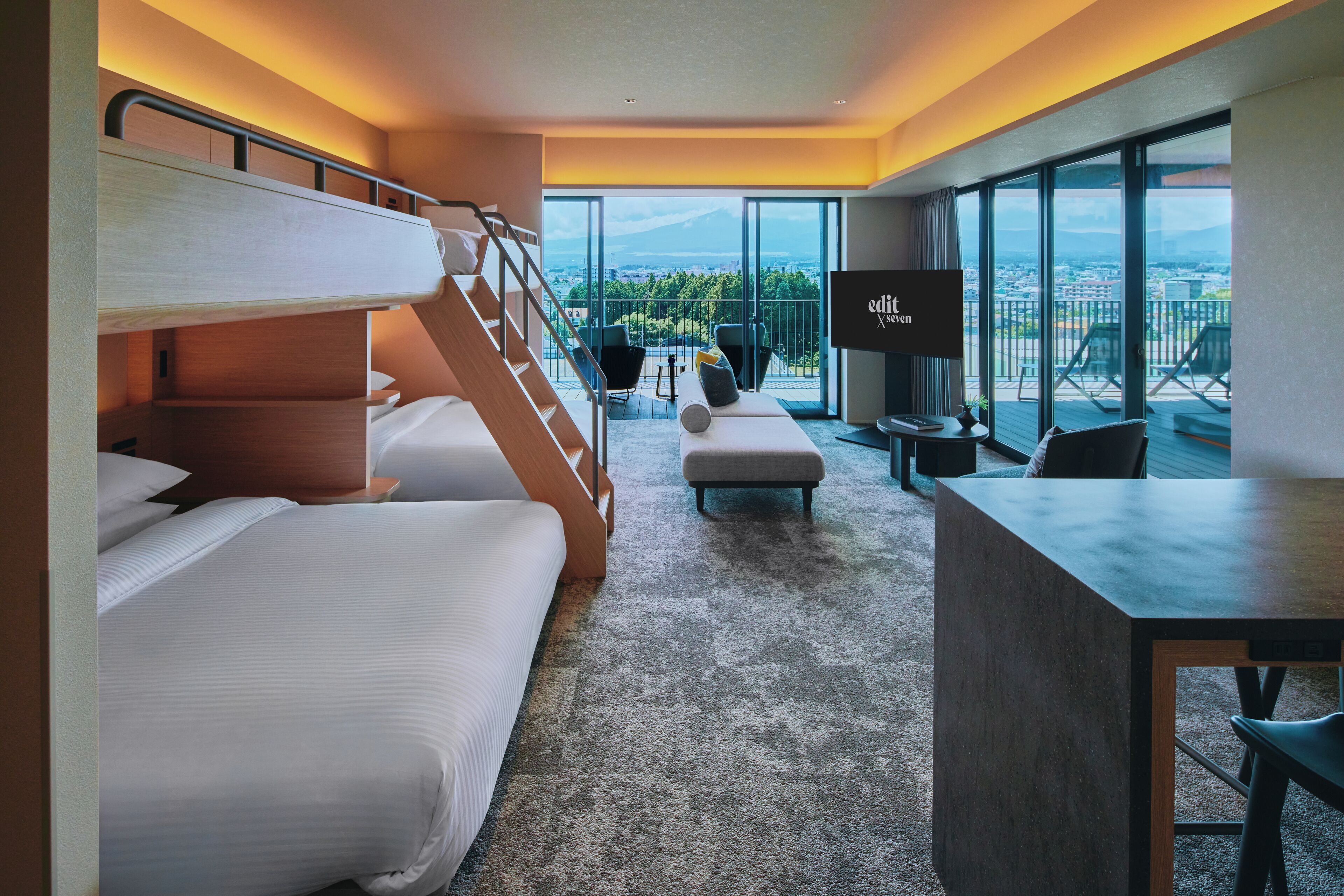 Luxury Room, Non Smoking, Sauna (suite Bunk) | In-room safe, blackout drapes, iron/ironing board, free WiFi