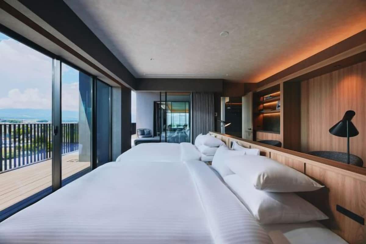 In-room safe, blackout curtains, iron/ironing board, free WiFi