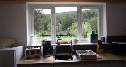 Apartment-Eigenes Badezimmer-Klassisch-Blick auf den Fluss