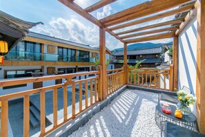 Suite Comfort, balcó, vistes al jardí | Vista des de l'habitació