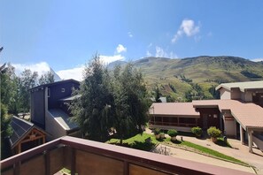 Property grounds - Alpine Stay Near Ski Slopes (Les Deux Alpes)