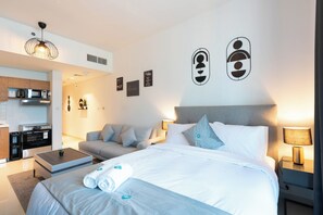 In-room safe, iron/ironing board, free WiFi - Bloomfields Premium STU Canal View (Abu Dhabi)