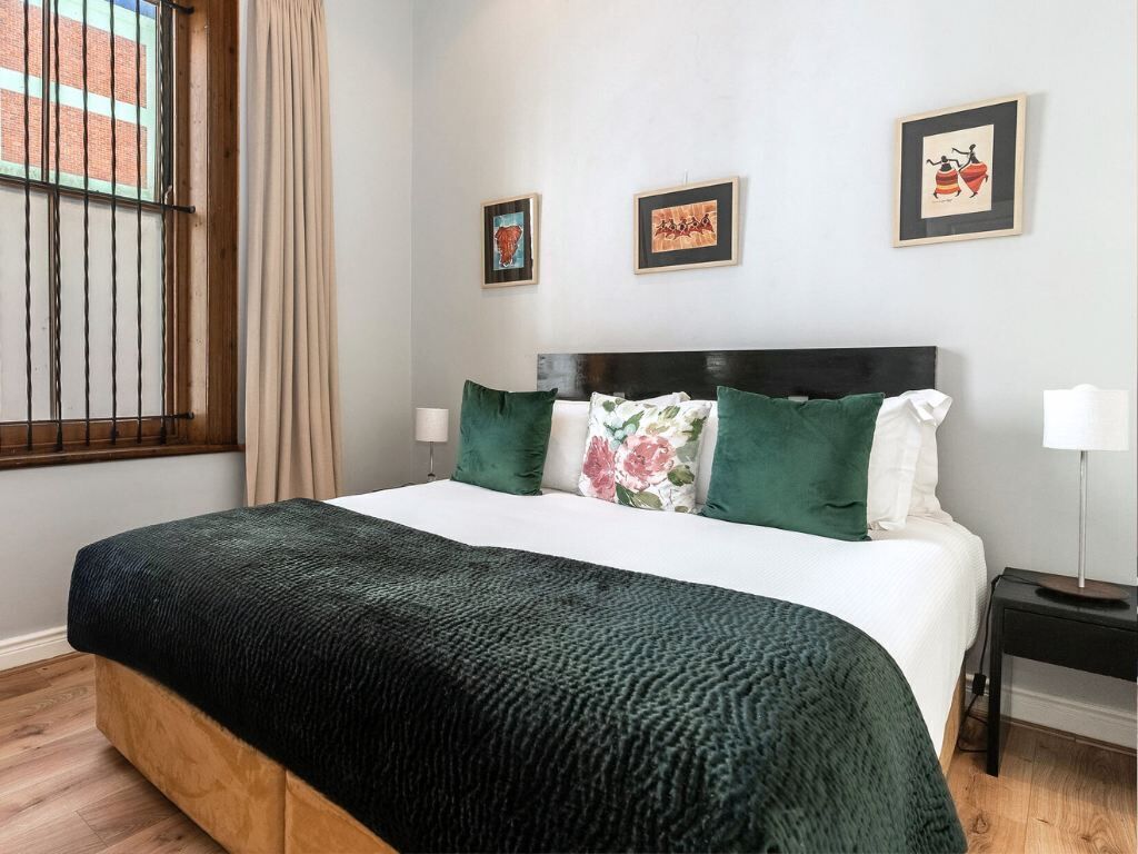 In-room safe, laptop workspace, free WiFi, bed sheets